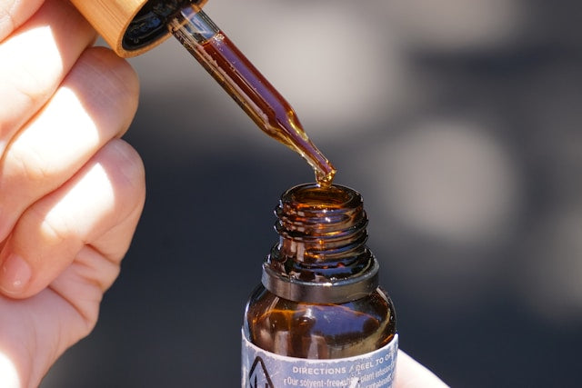 What is Delta-9 Tincture? Benefits and Uses of Delta-9 THC Tinctures